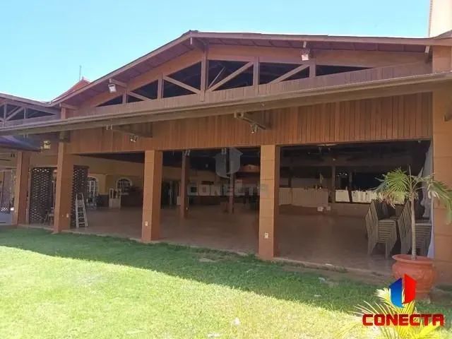 Área Comercial de 3600 m² com casa triplex em Vila Velha, Santa Paula I - Foto 2