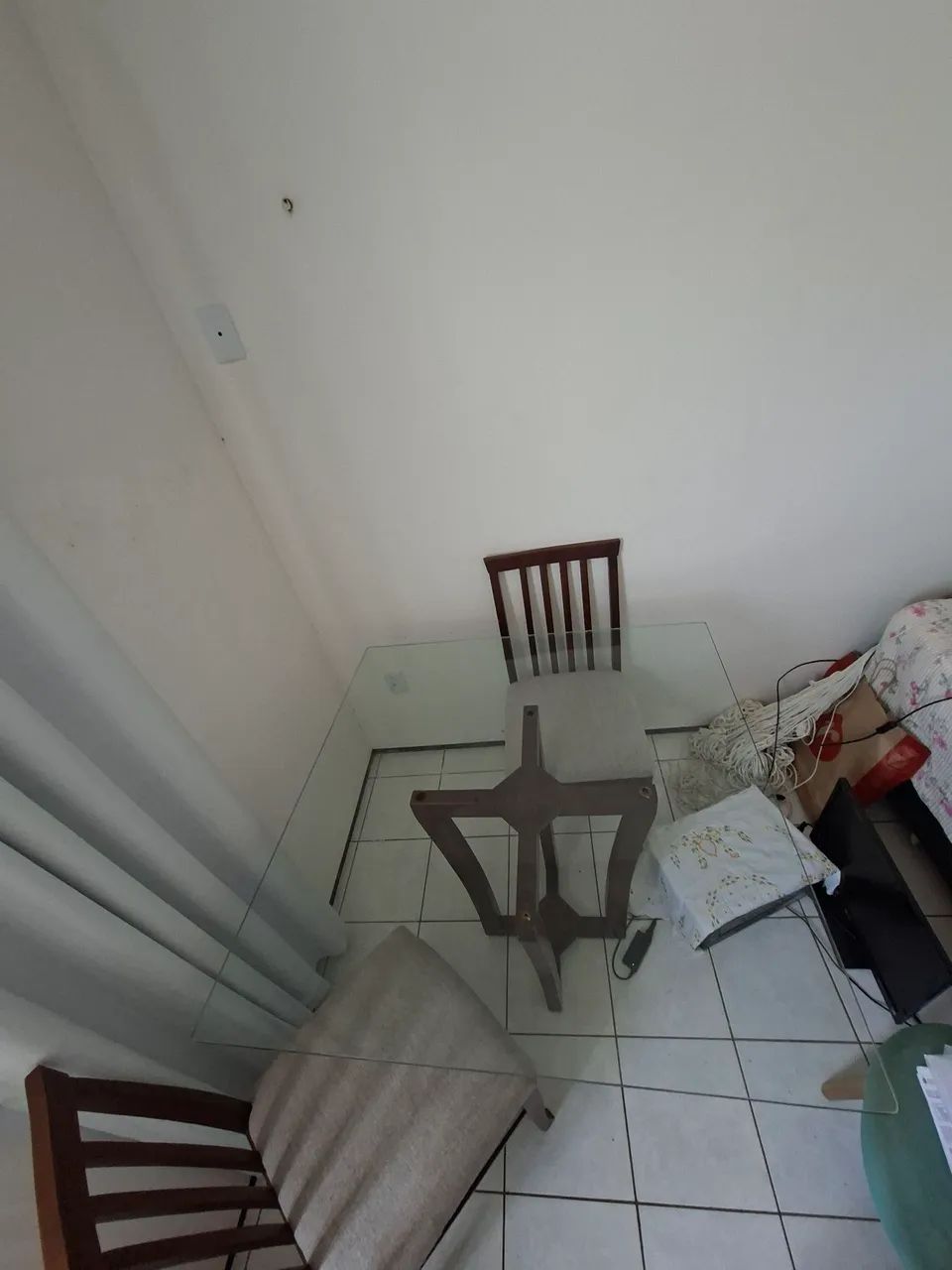Mesade jantar 4 lugares - Foto 3
