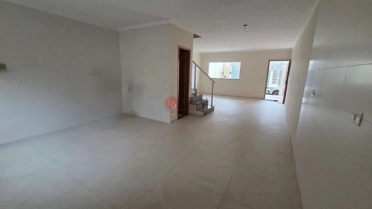 Sobrado à venda na Vila Prudente.