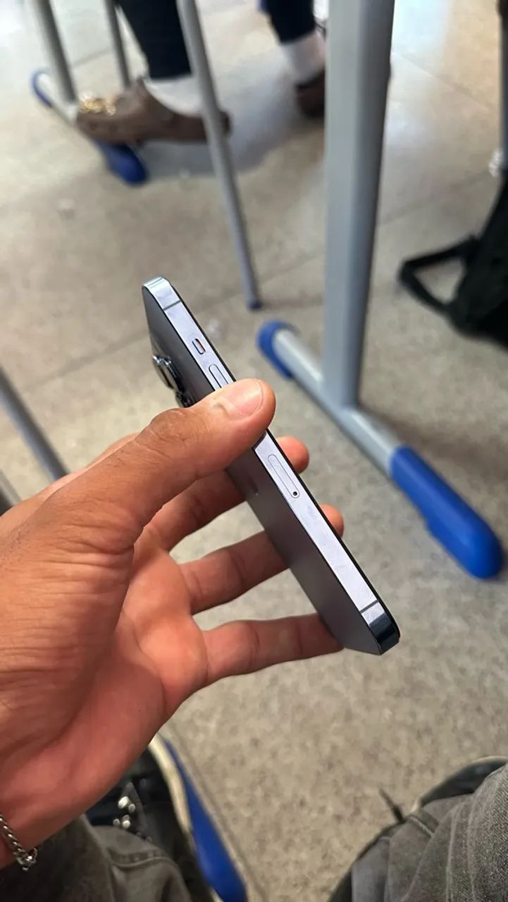 IPHONE 13 PRO  - Foto 3