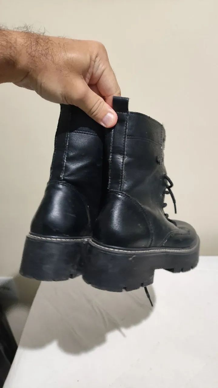 Bota Feminina Tamanho 39  - Foto 2