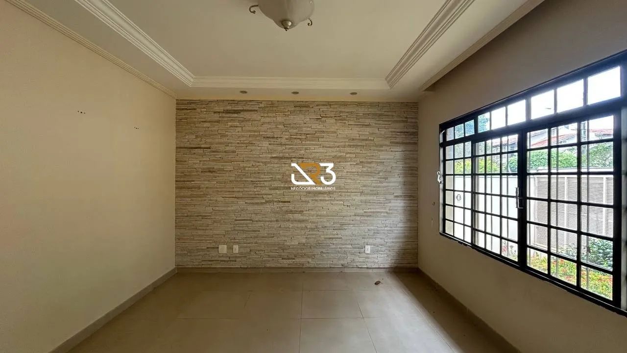 Lago Parque | Casa comercial com 350 m² de área útil, 6 salas e 4 banheiros | Londrina - Foto 2
