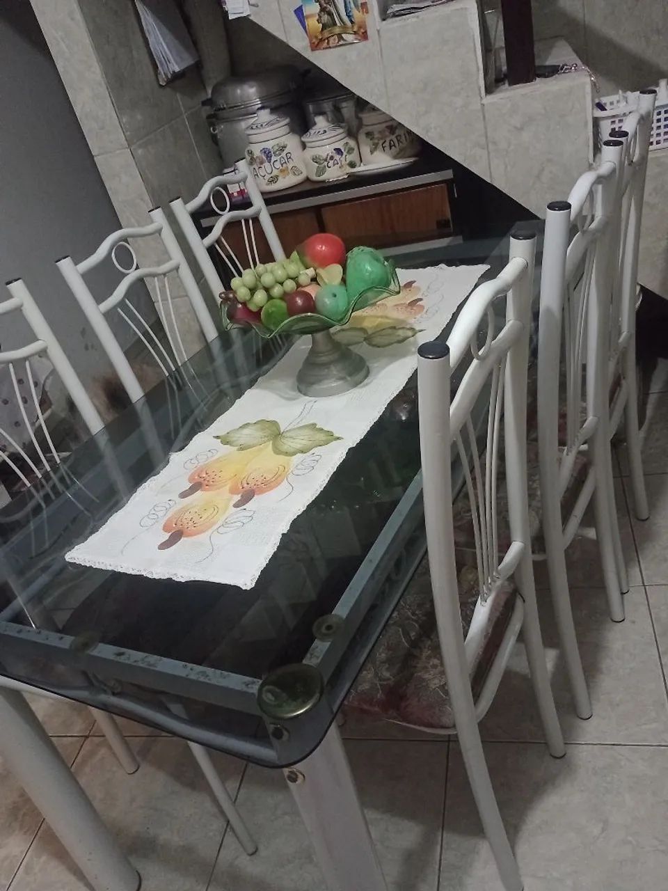 Mesa de vidro com 6 cadeiras  - Foto 2
