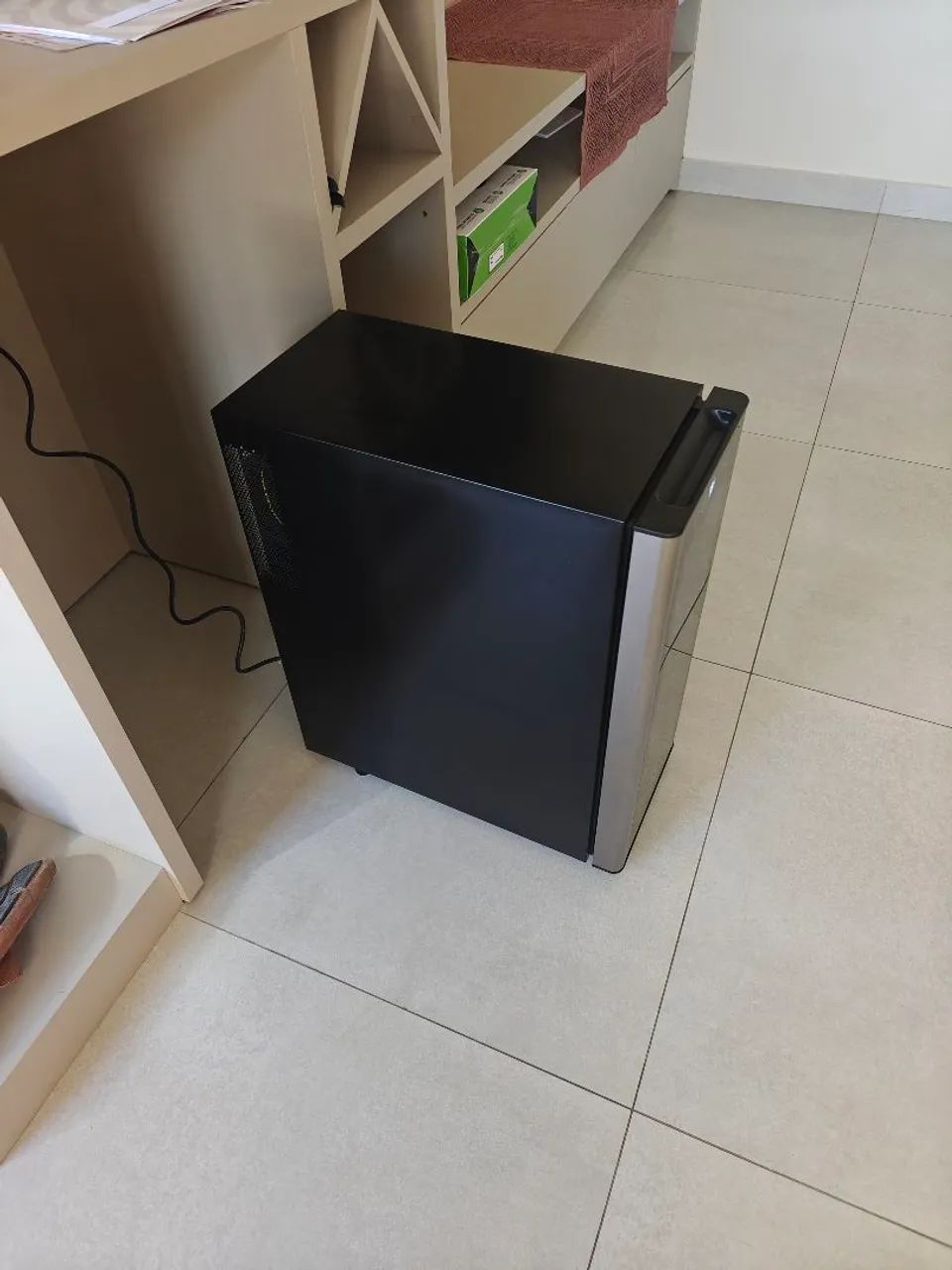 Adega climatizada Electrolux 12vag - Foto 3