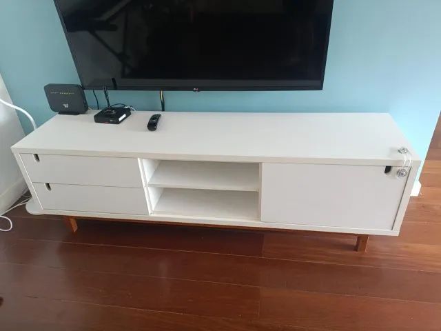 Rack para TV moderno branco - excelente estado