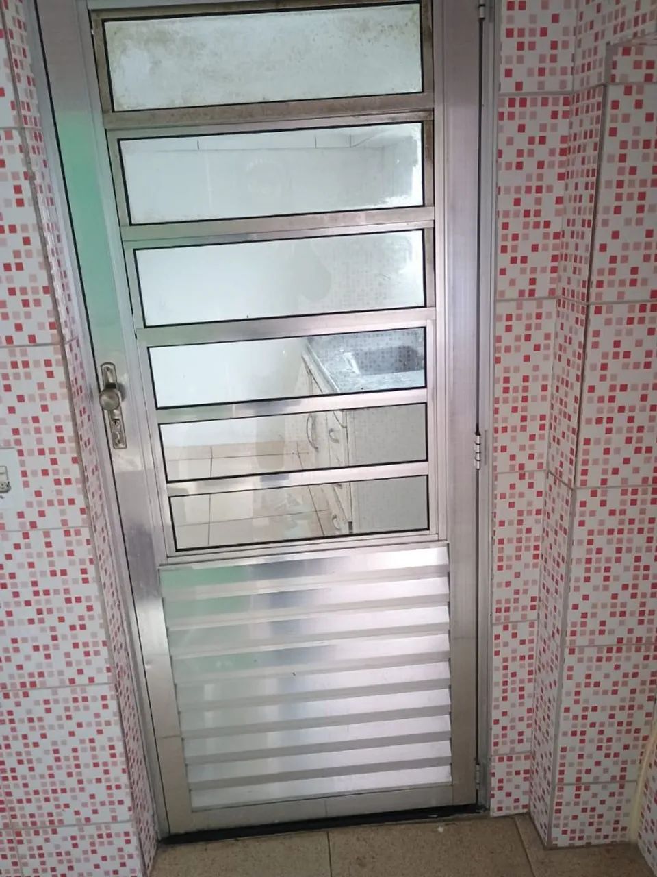 Casa 1 cômodo Ferraz/jardim castelo - Foto 5