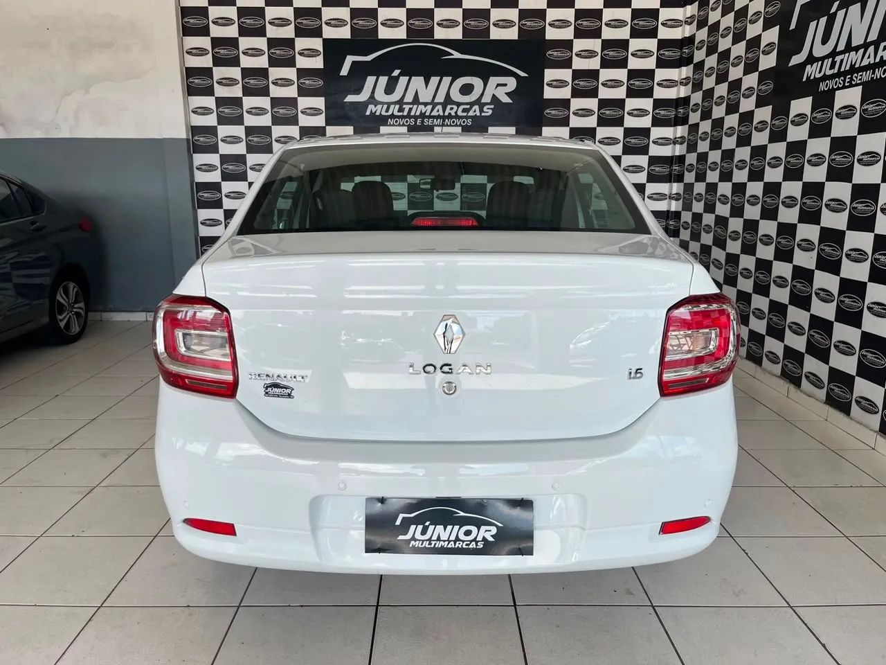 Renault Logan Expression Flex 1.6 16V 4P 2018 - Foto 5