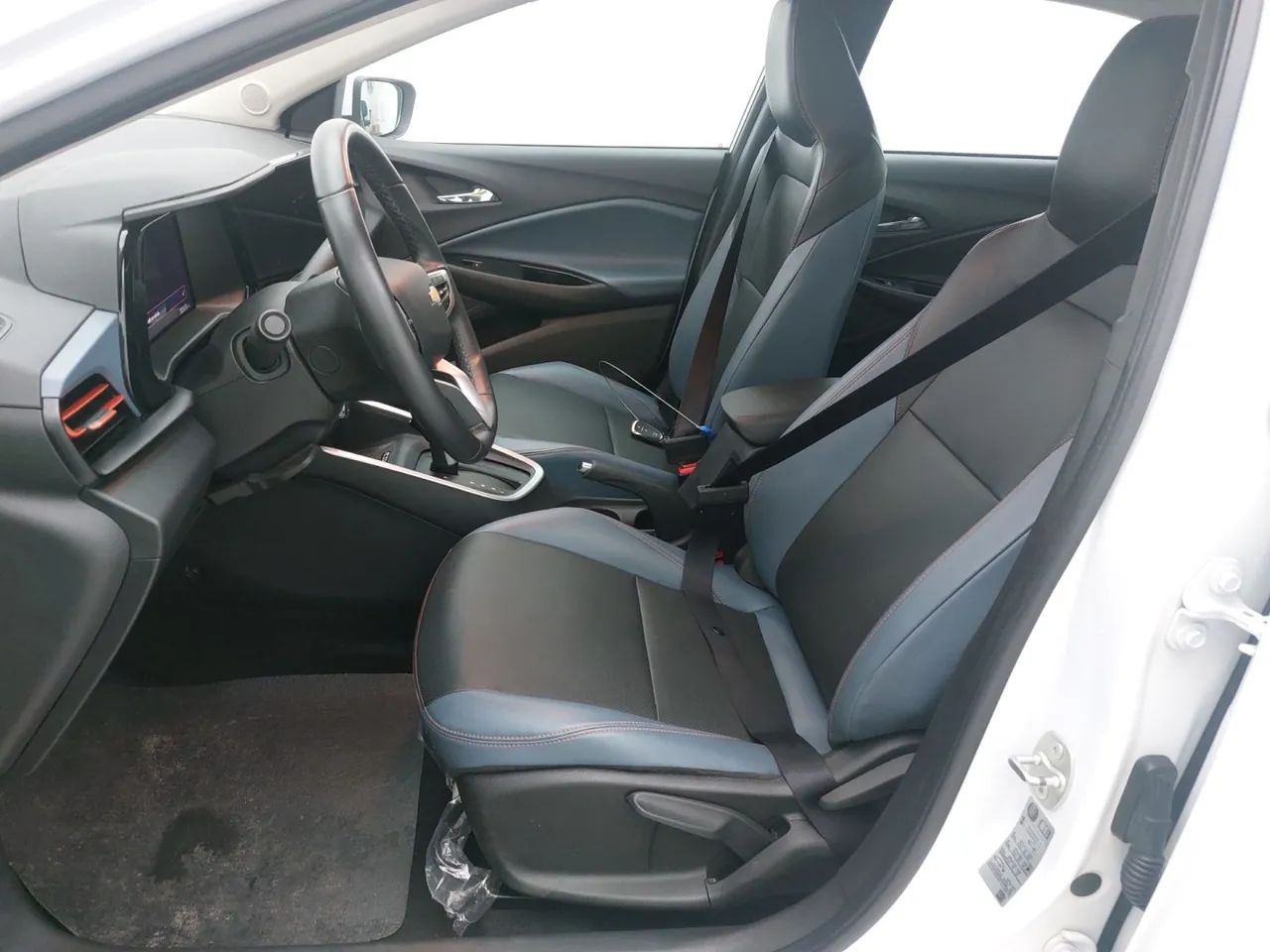 Chevrolet Onix Sedan Plus Premier 1.0 12V TB Flex Aut. 4P, foto 16 de 18
