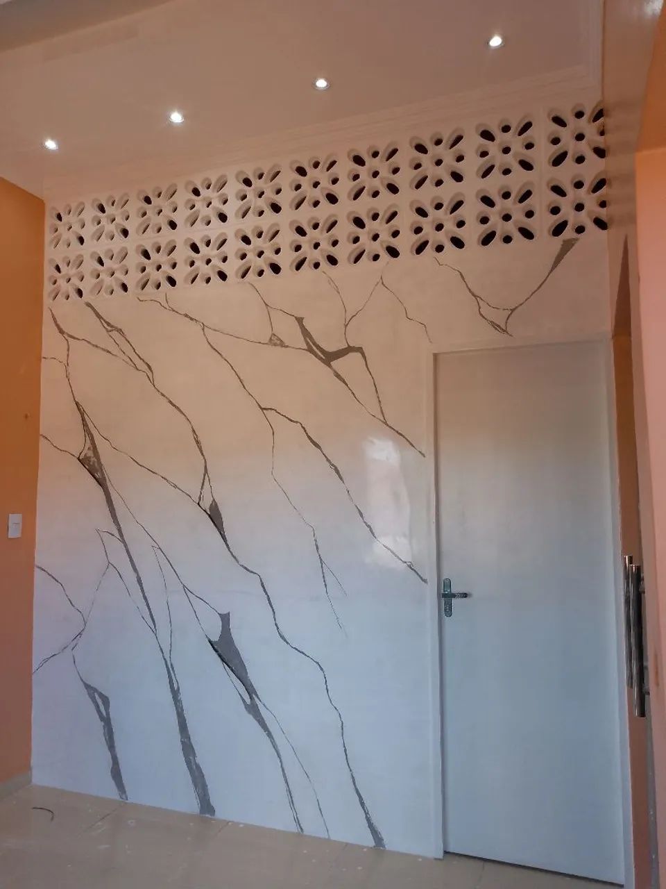 Serviço de pintura e gesso.