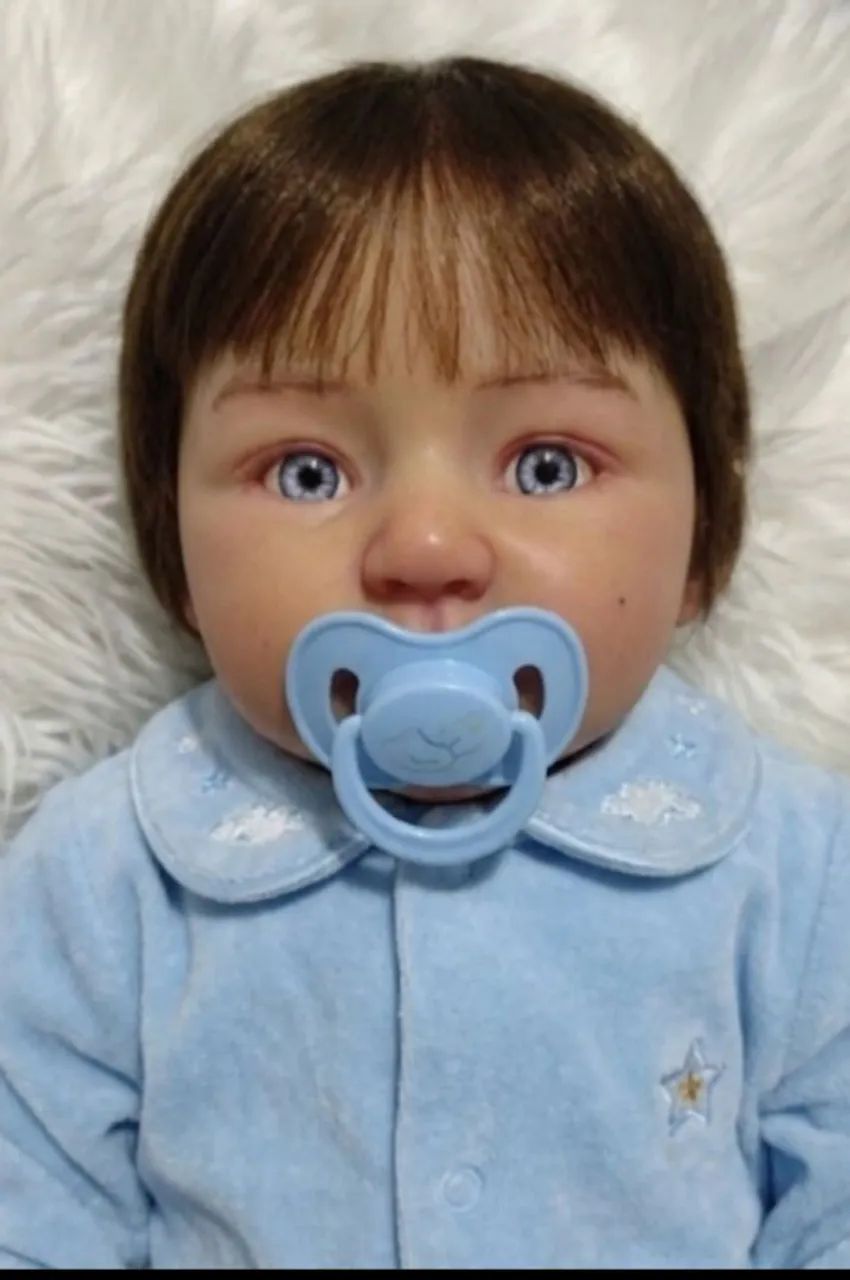 Bebê Reborn kit original com certificado 
