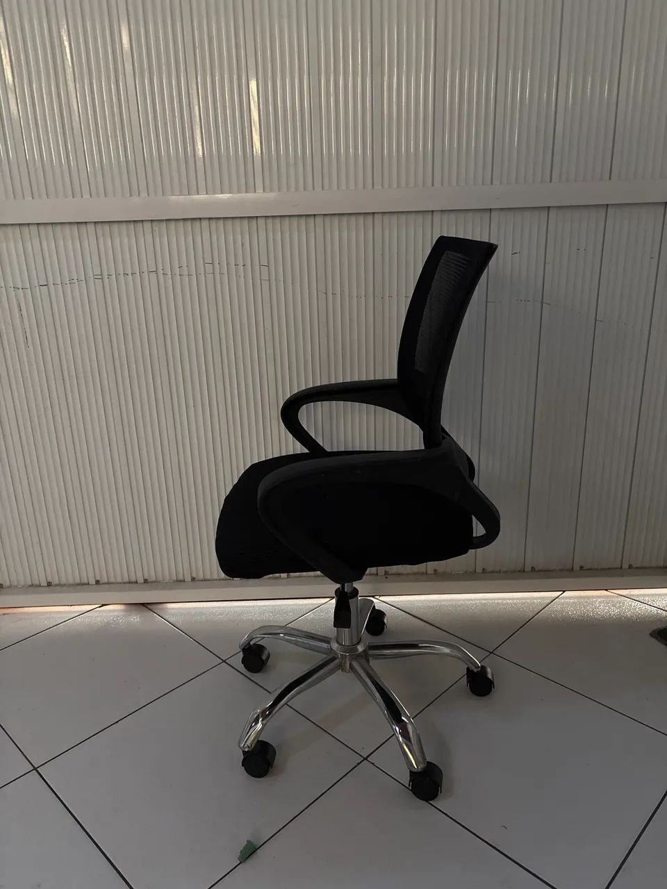 Cadeira de escritório  - Foto 4