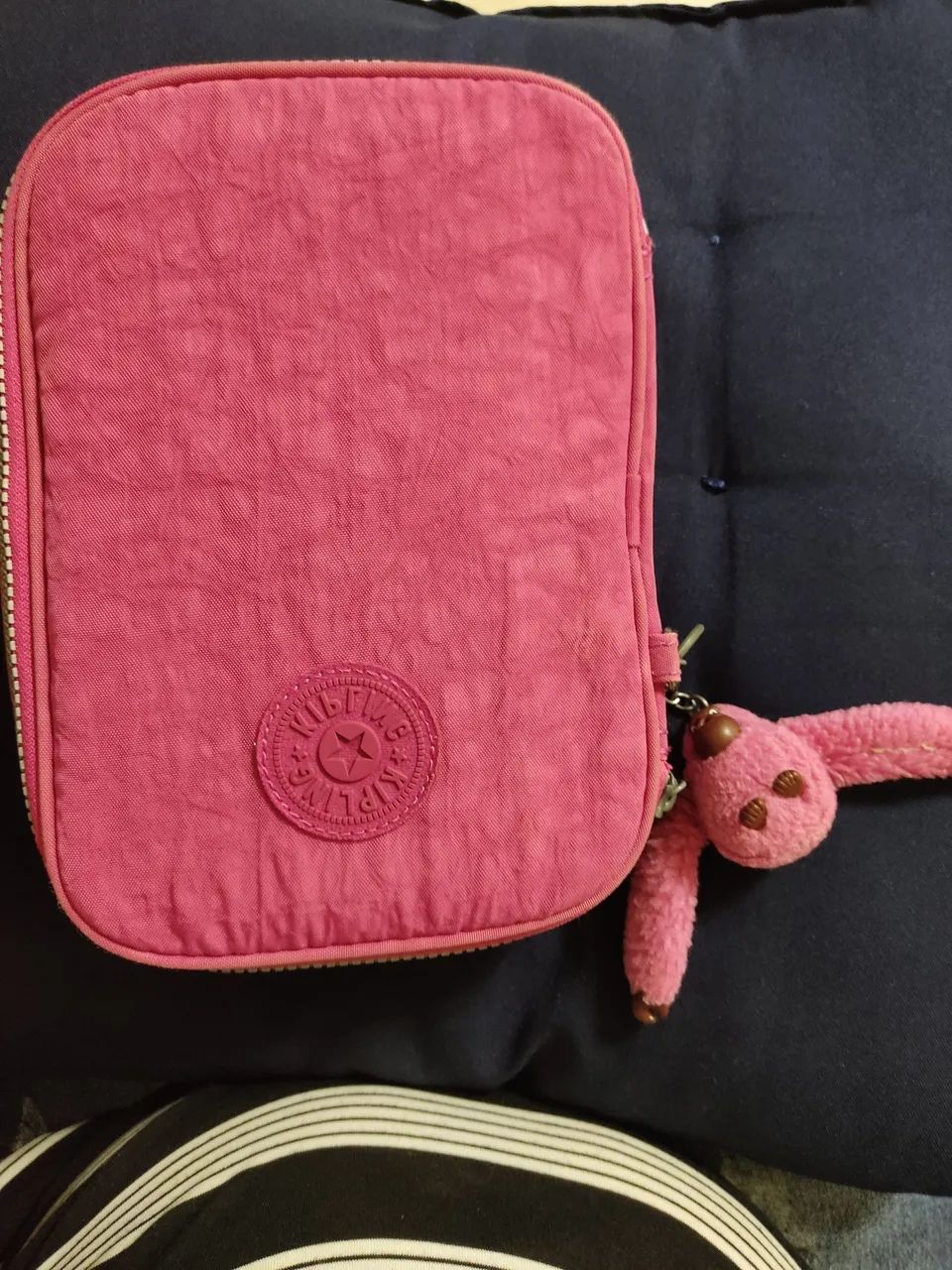 Estojo Kipling feminino 