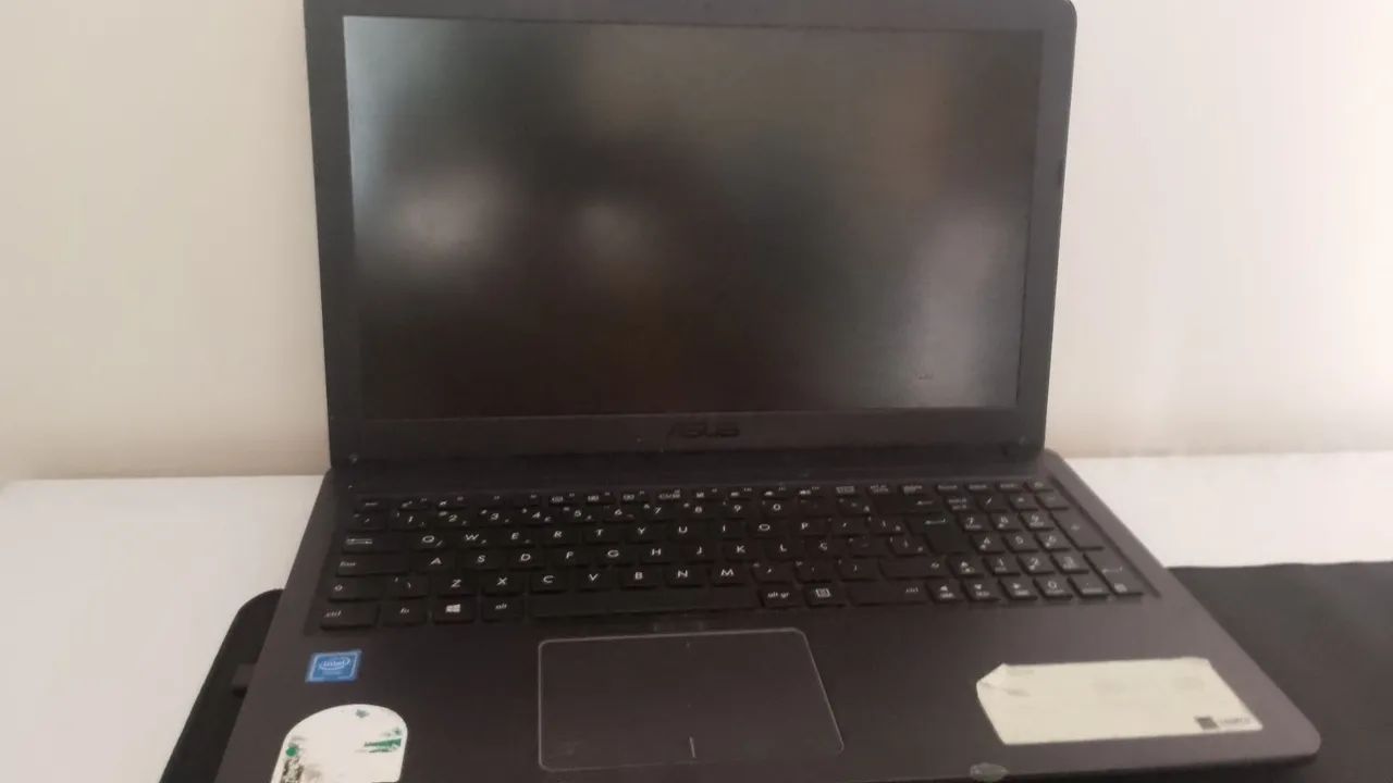 Notebook vivobook Asus 