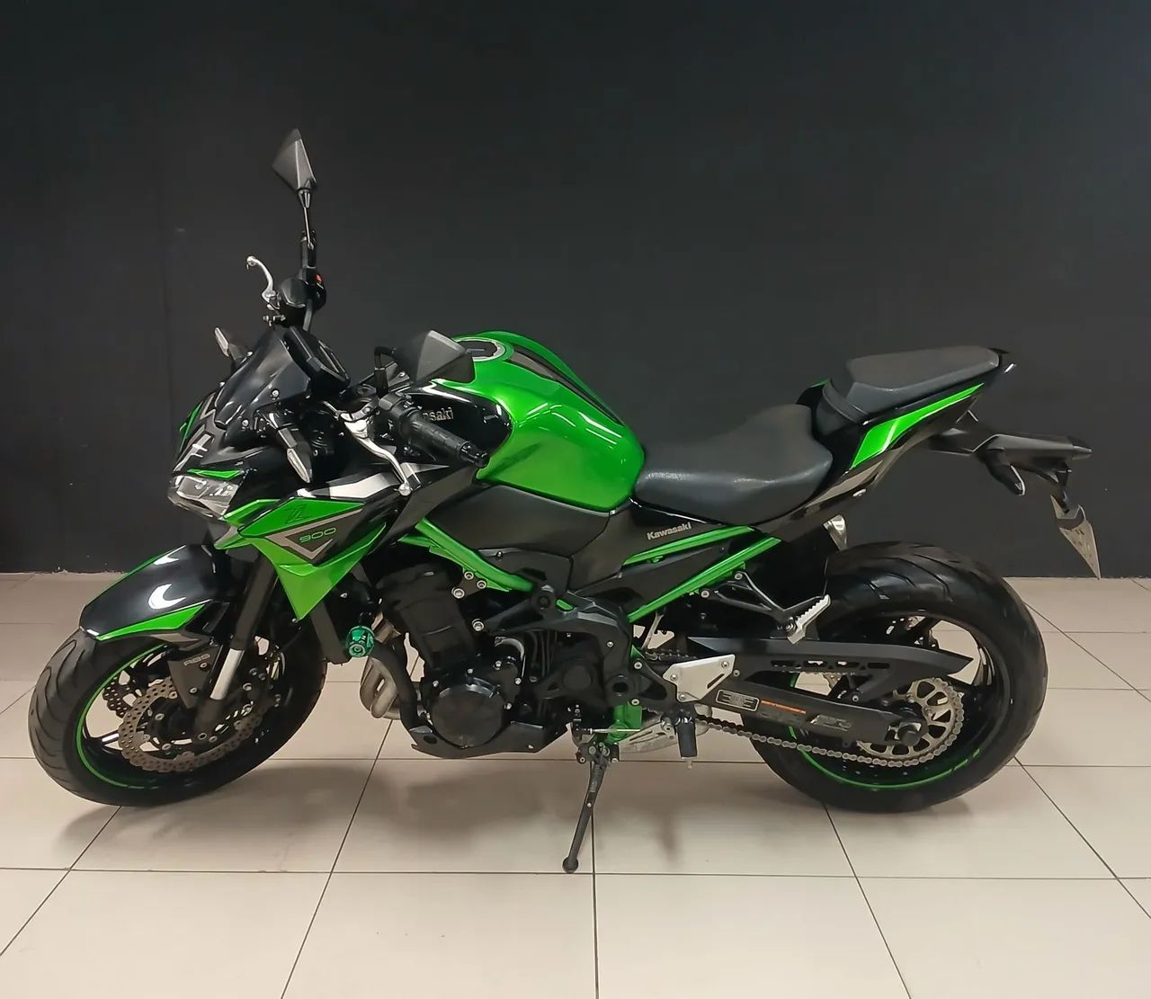 KAWASAKI Z900 - Foto 4