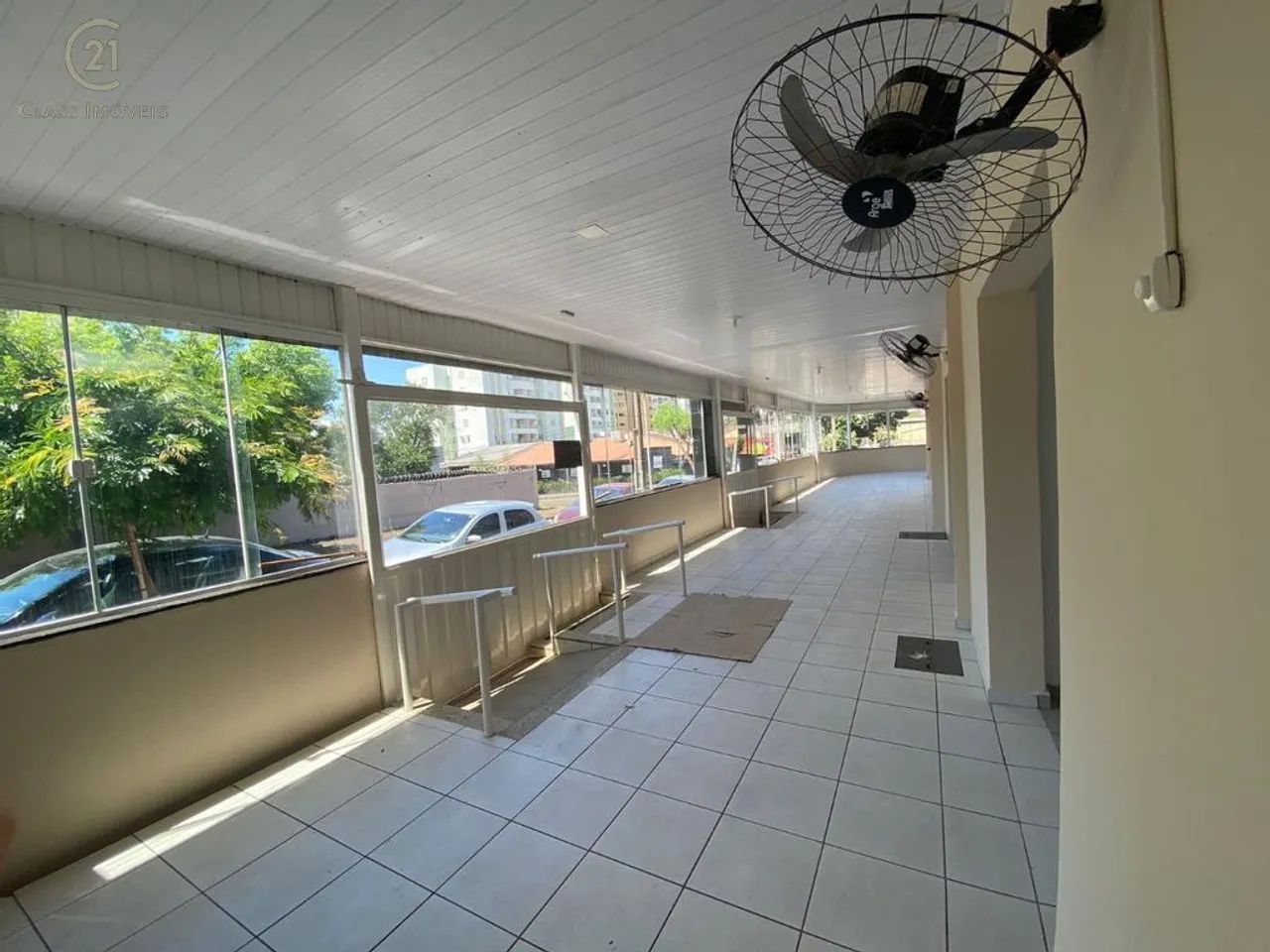 Loja para alugar em Londrina, Centro, com 220 m² - Foto 3