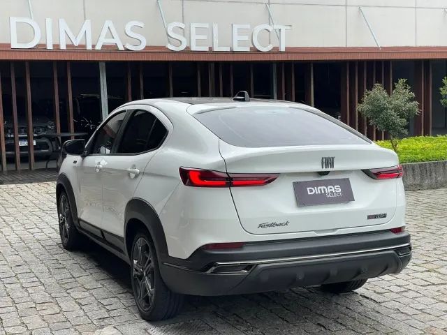 Fiat Fastback Limited Ed.1.3 270 T.flex Aut. 2023 - Foto 4