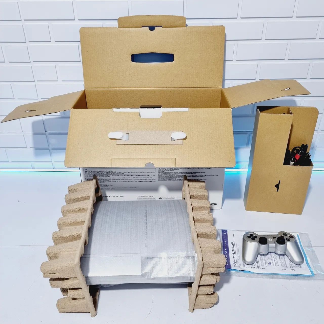 J119- PS4 FAT SATIN SILVER - Foto 2