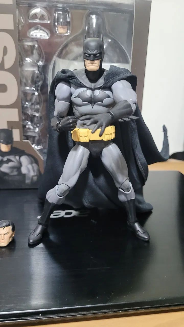 Batman Hush Mafex - Foto 4