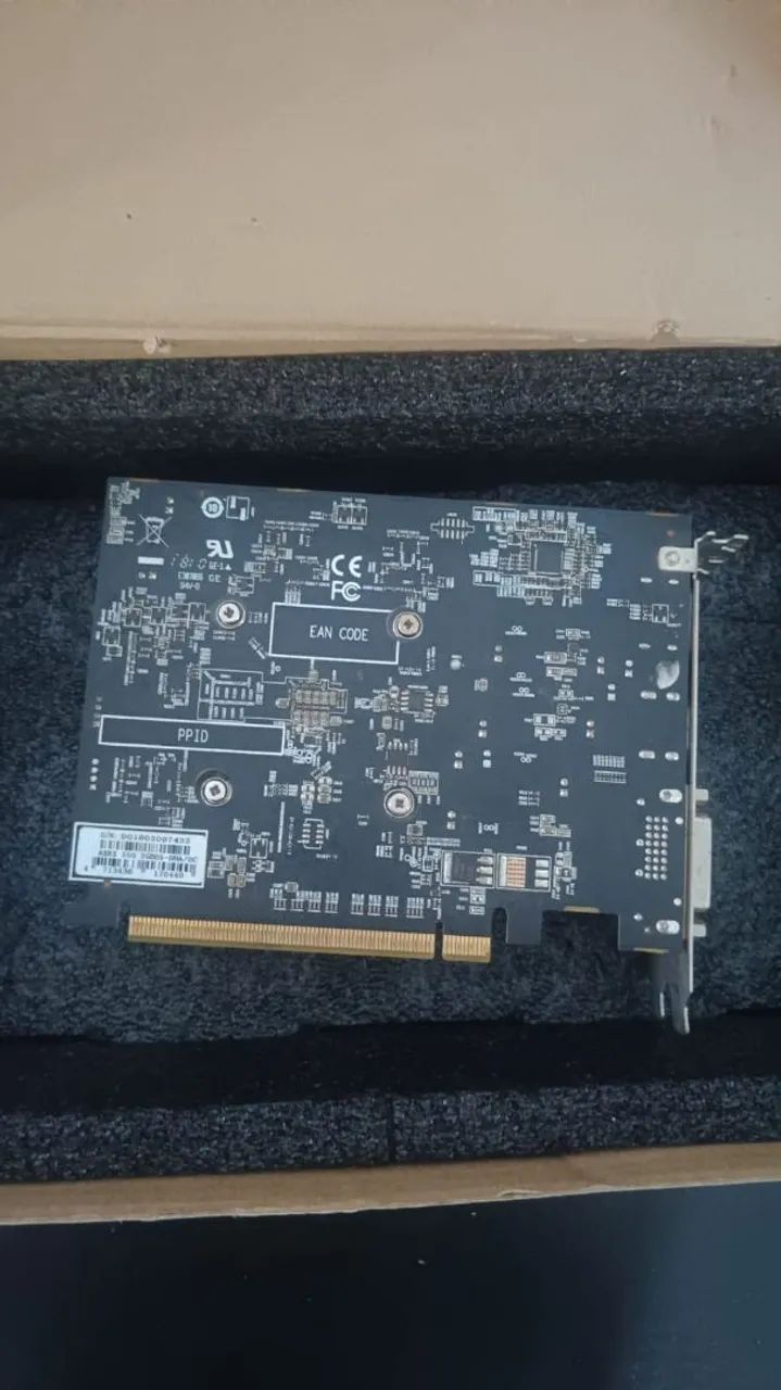 Rx 550 2gb ORIGINAL  - Foto 3