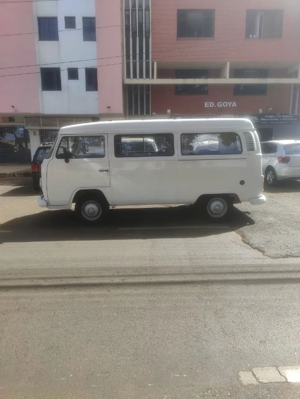 Volkswagen Kombi STANDARD 1.4 MI TOTAL FLEX 8V 2014