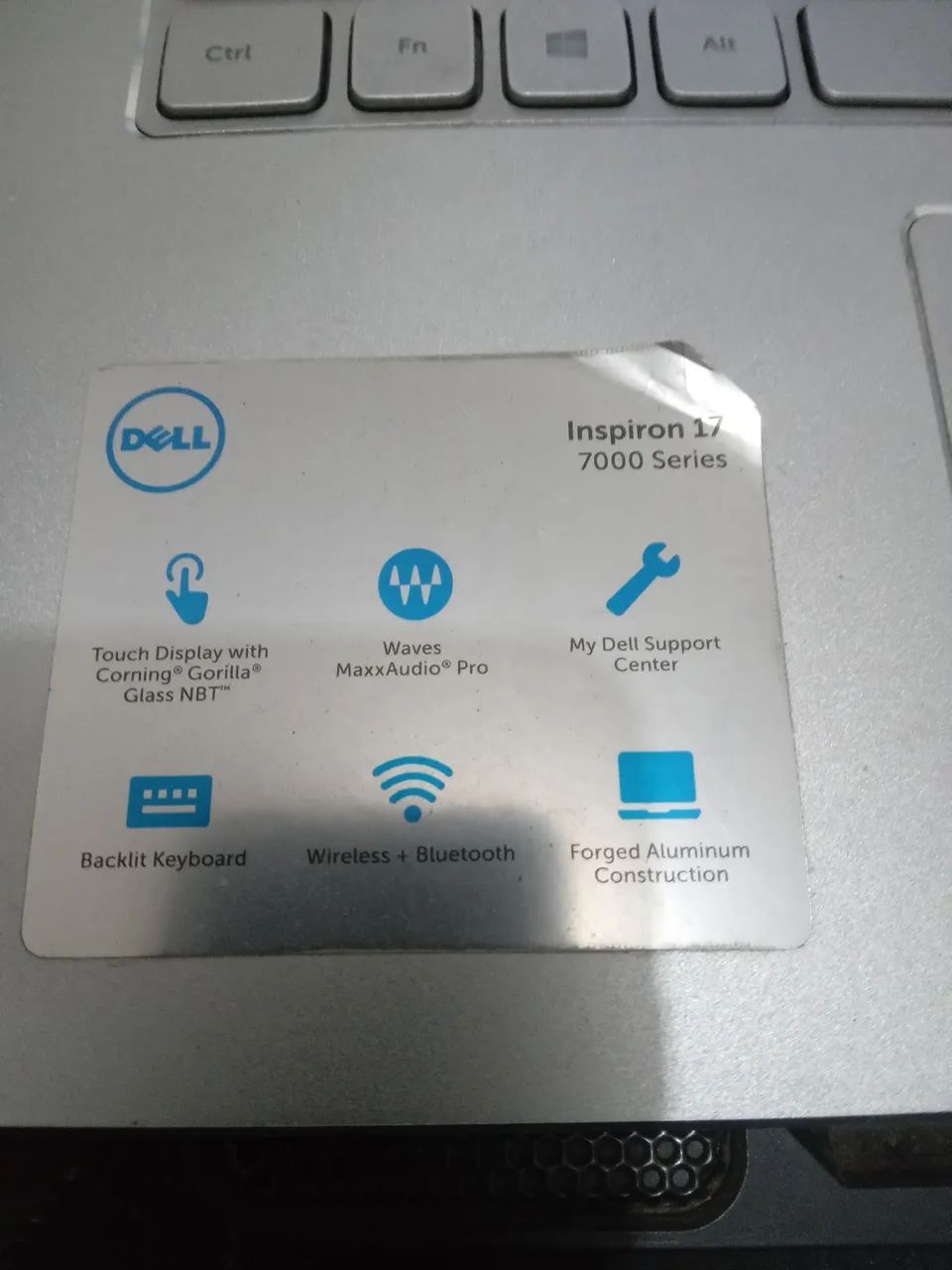 Notebook Dell Inspiron 7737, tela touch-screen 