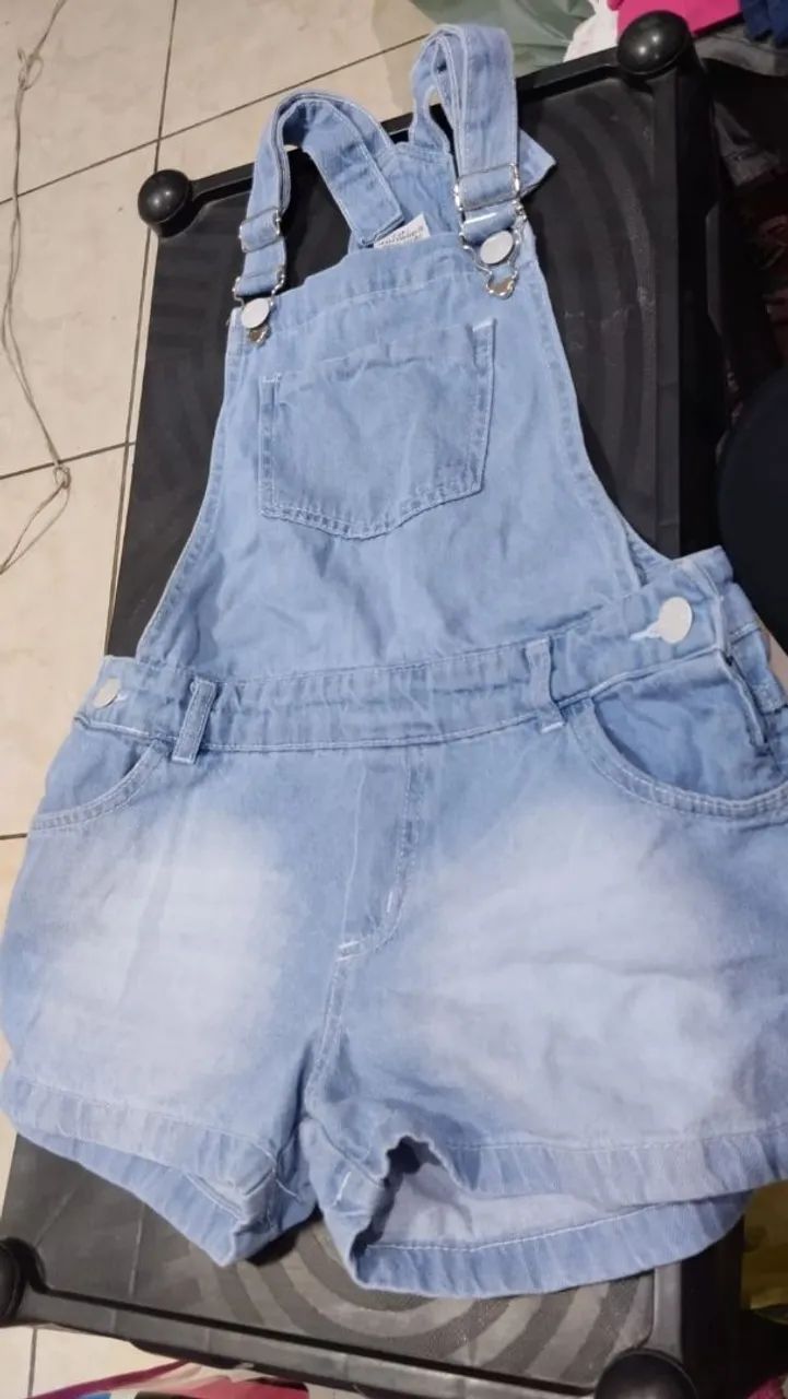 jardineira jeans