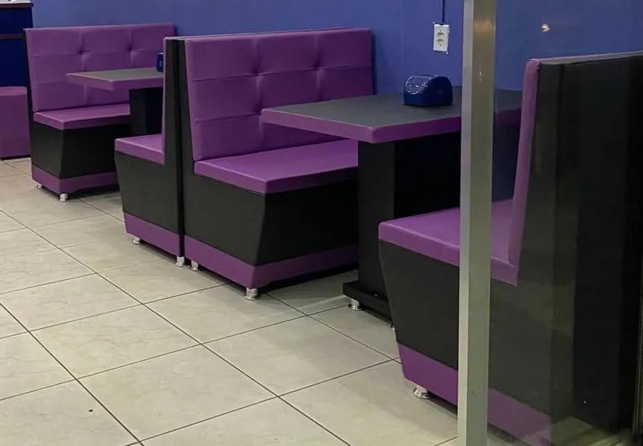 Jogo de sofás Booth com mesa para Açaiterias e sorveterias 