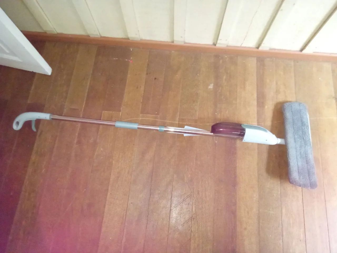 Aspirador portátil e vassoura mop spray  - Foto 3