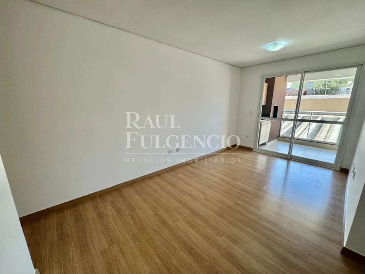 Apartamento para locação com 3 quartos no centro de Londrina - Foto 2