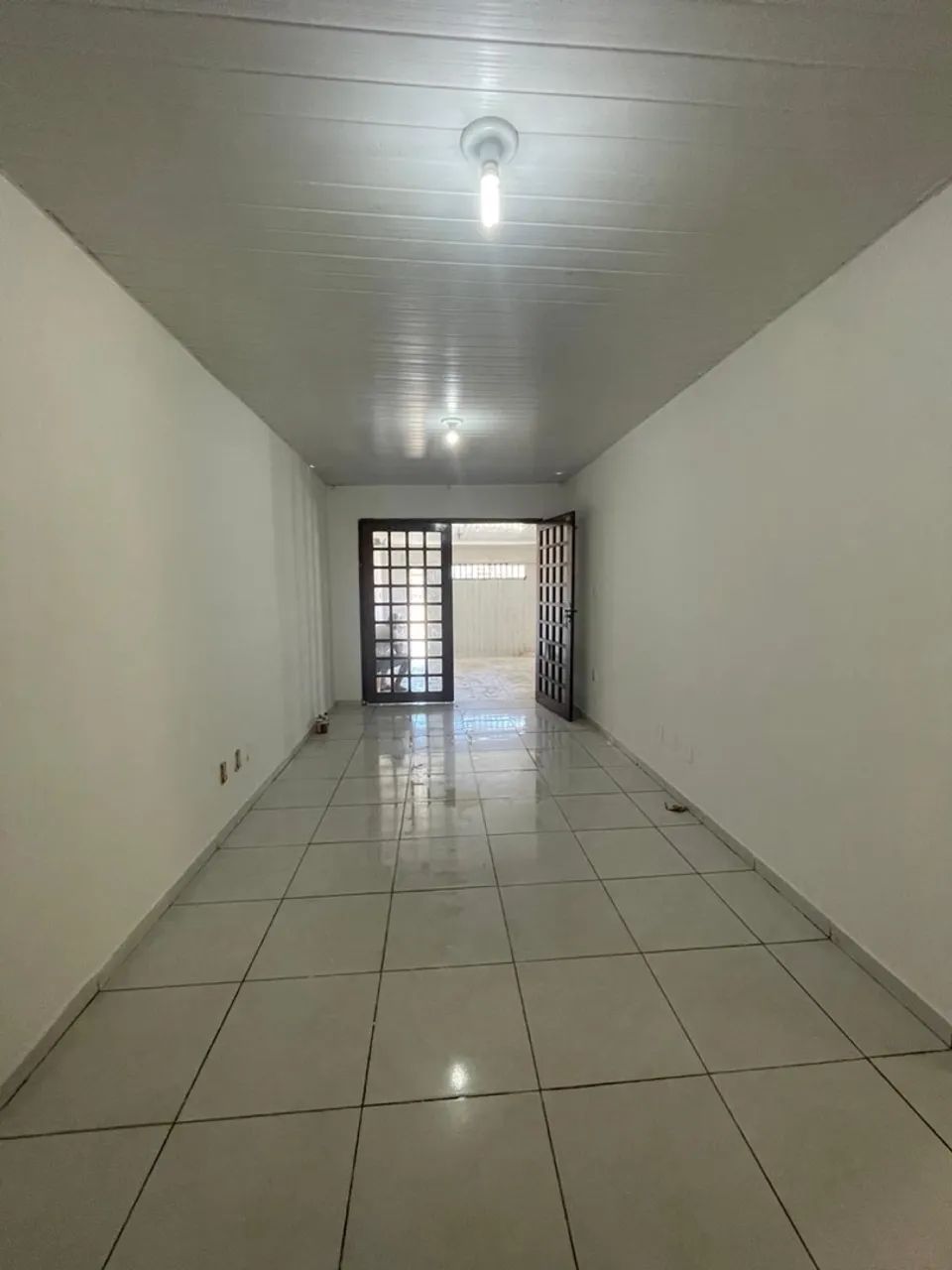 CASA A VENDA 240,000,00 QUITADA - Foto 2