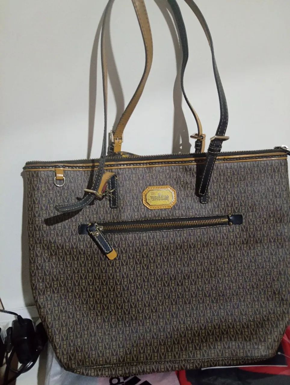 Bolsa Victor Hugo 