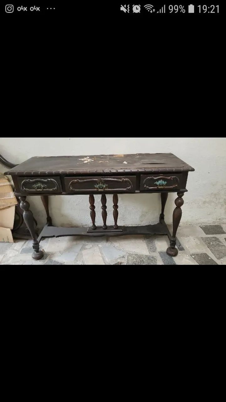 Vintage Dresser470987540803112960