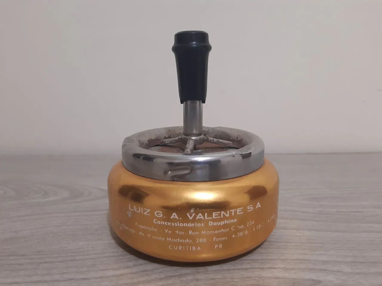 Antigo Cinzeiro Anos 60