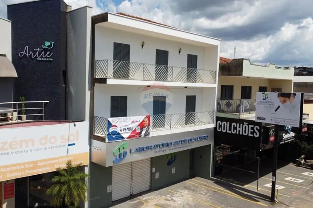 Prédio Comercial Prestigiado na Av. dos Trabalhadores