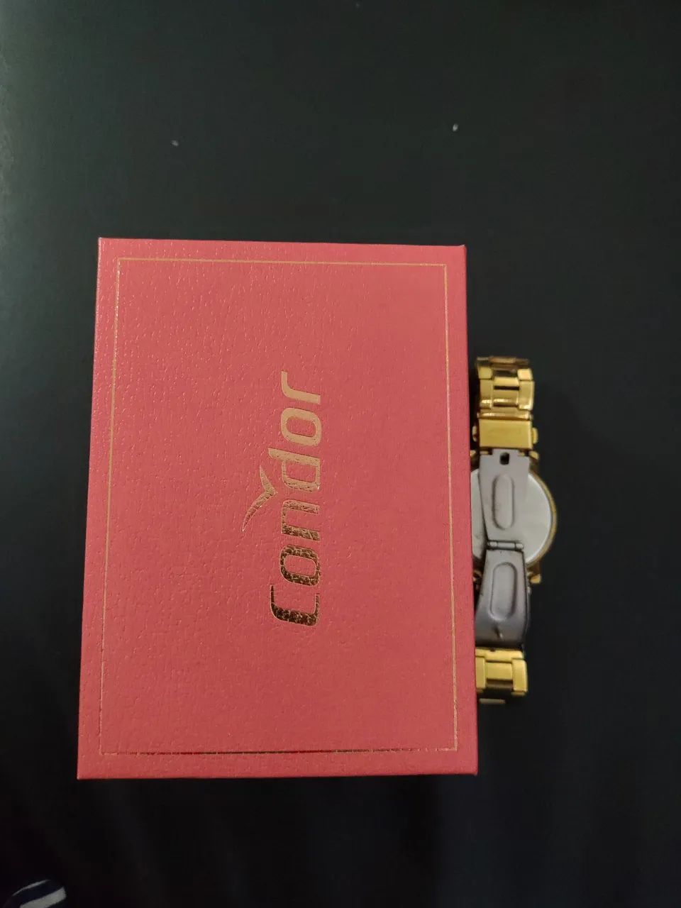 Relógio analógico Condor dourado feminino  - Foto 3