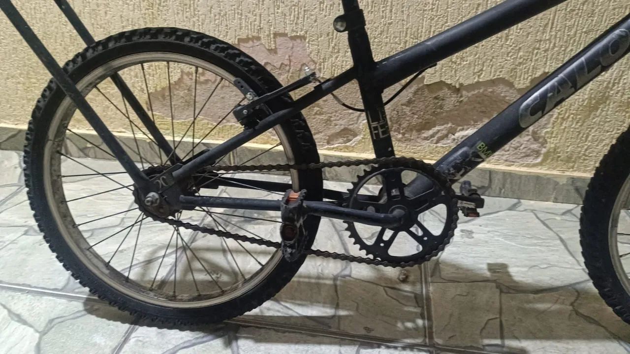 Vendo bicicleta.