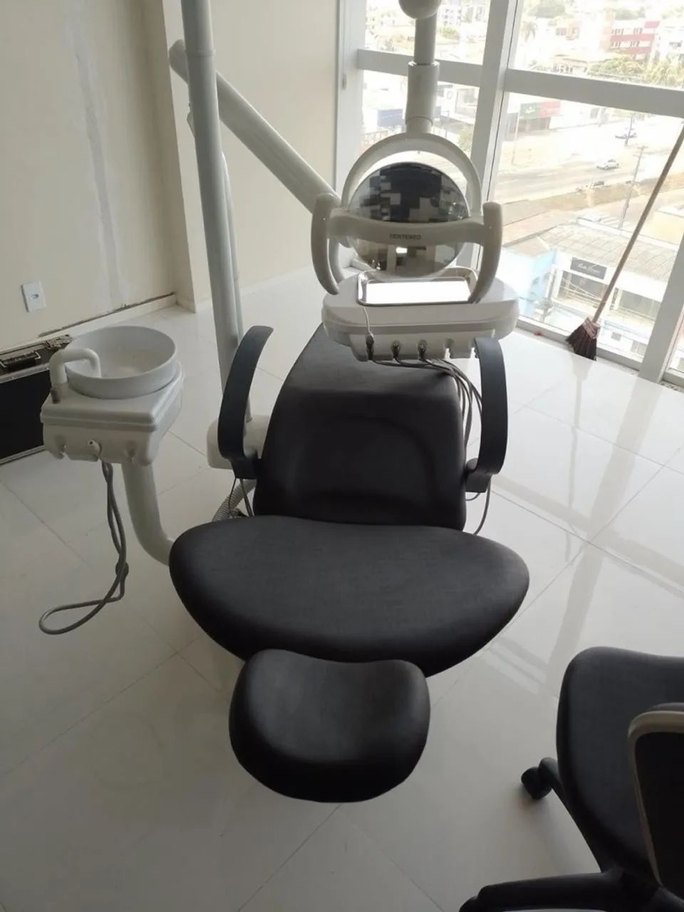 Equipamentos Odontológicos: Cadeira, Compressor, Bomba e Ultrassom - Foto 2