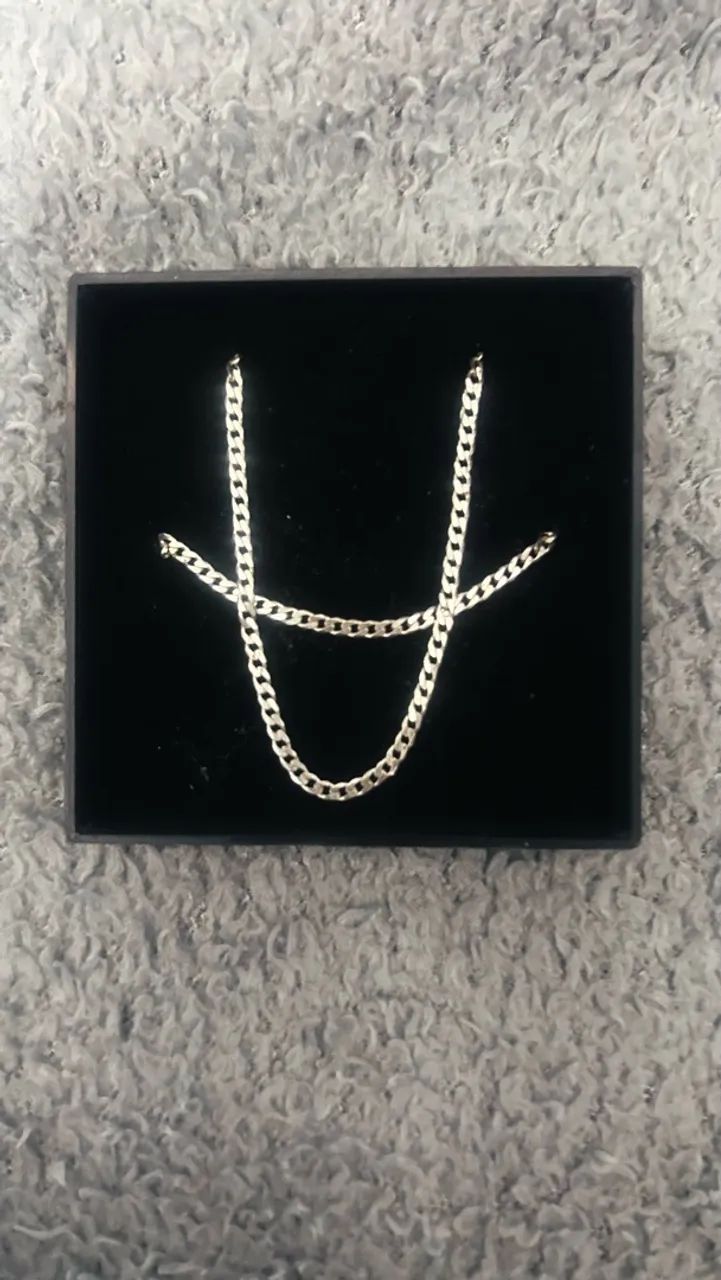 Vendo corrente de prata junto com a pulseira 2mm com nota 