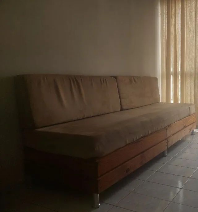 Sofá de Pallet com Madeira Tratada 2,19m - Foto 2
