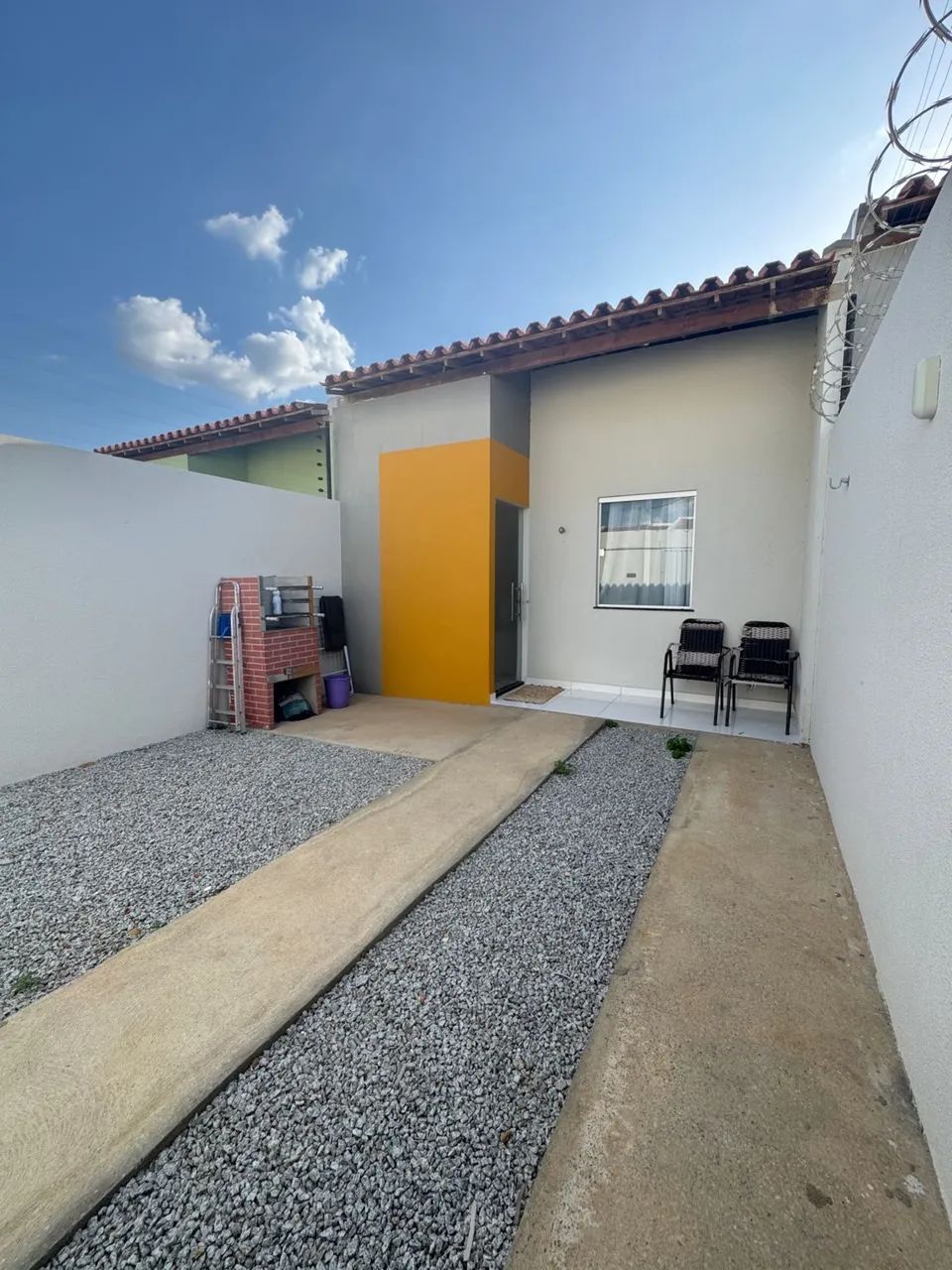 Casa alugada no bairro Santa Bárbara  - Foto 2