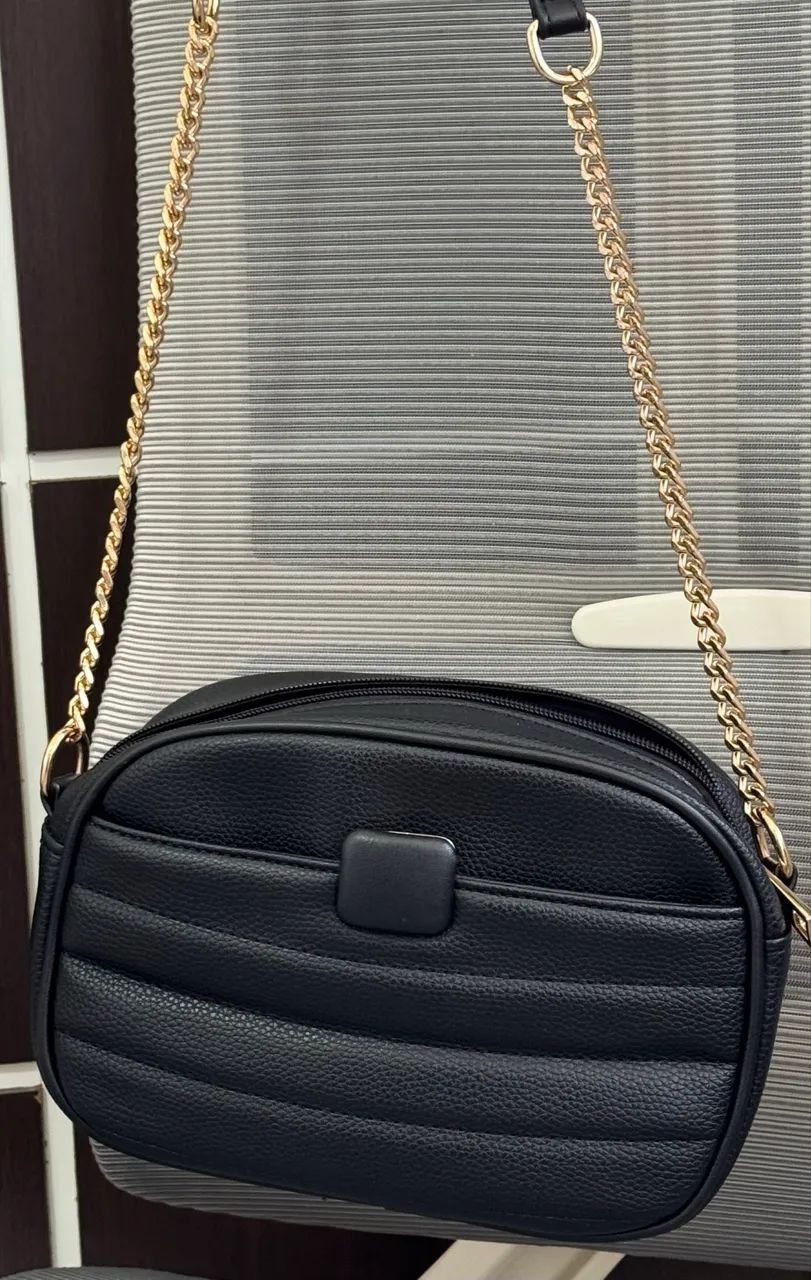 Bolsa Média Preta da Constance  - Foto 4