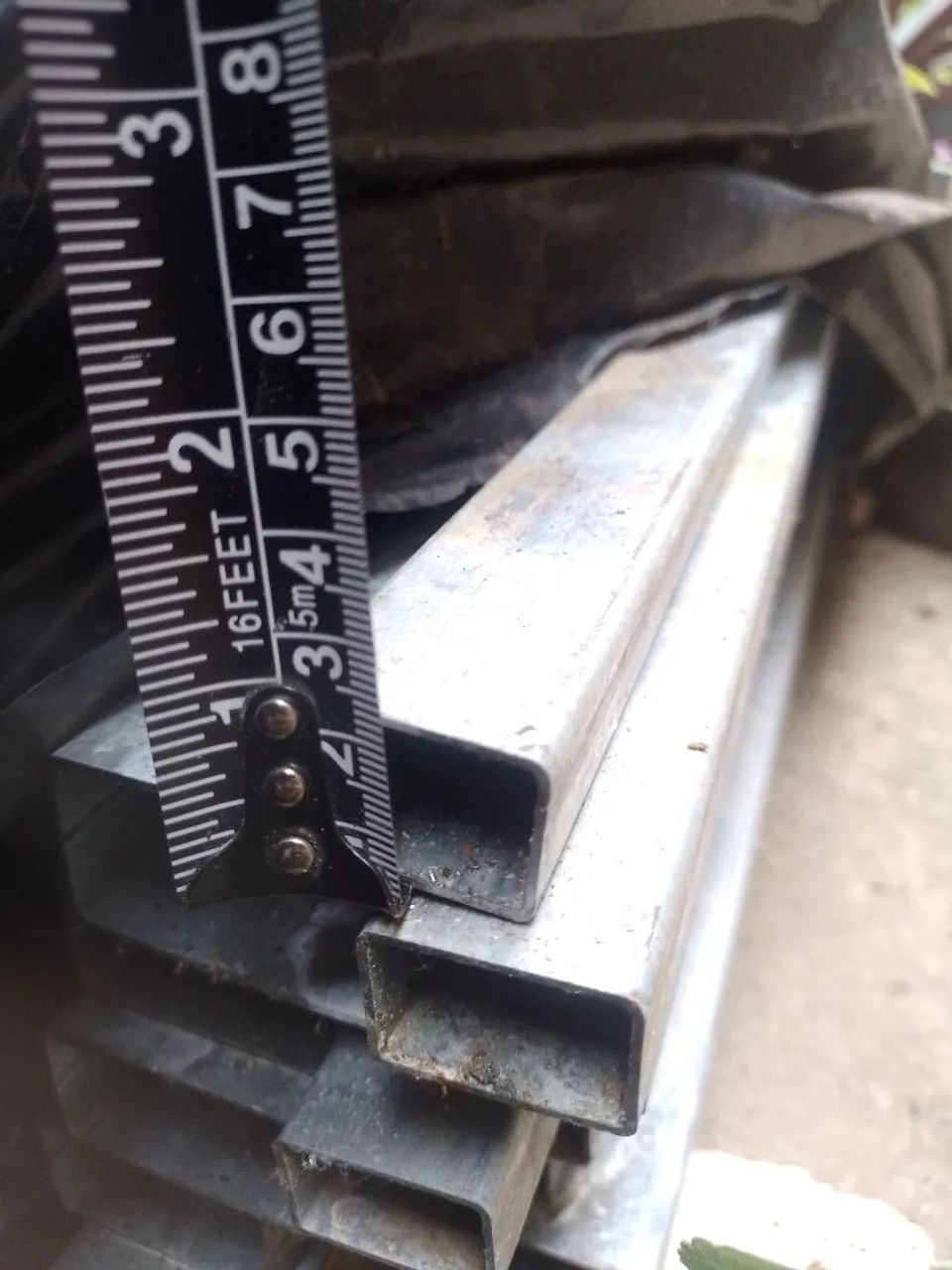 Metalon galvanizado 20x30 = 1,11 X 4 Barras de 6 metros