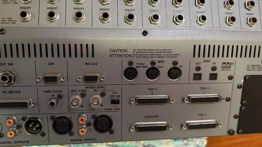 Mesa de Som Digital Tascam DM-3200 - Foto 3