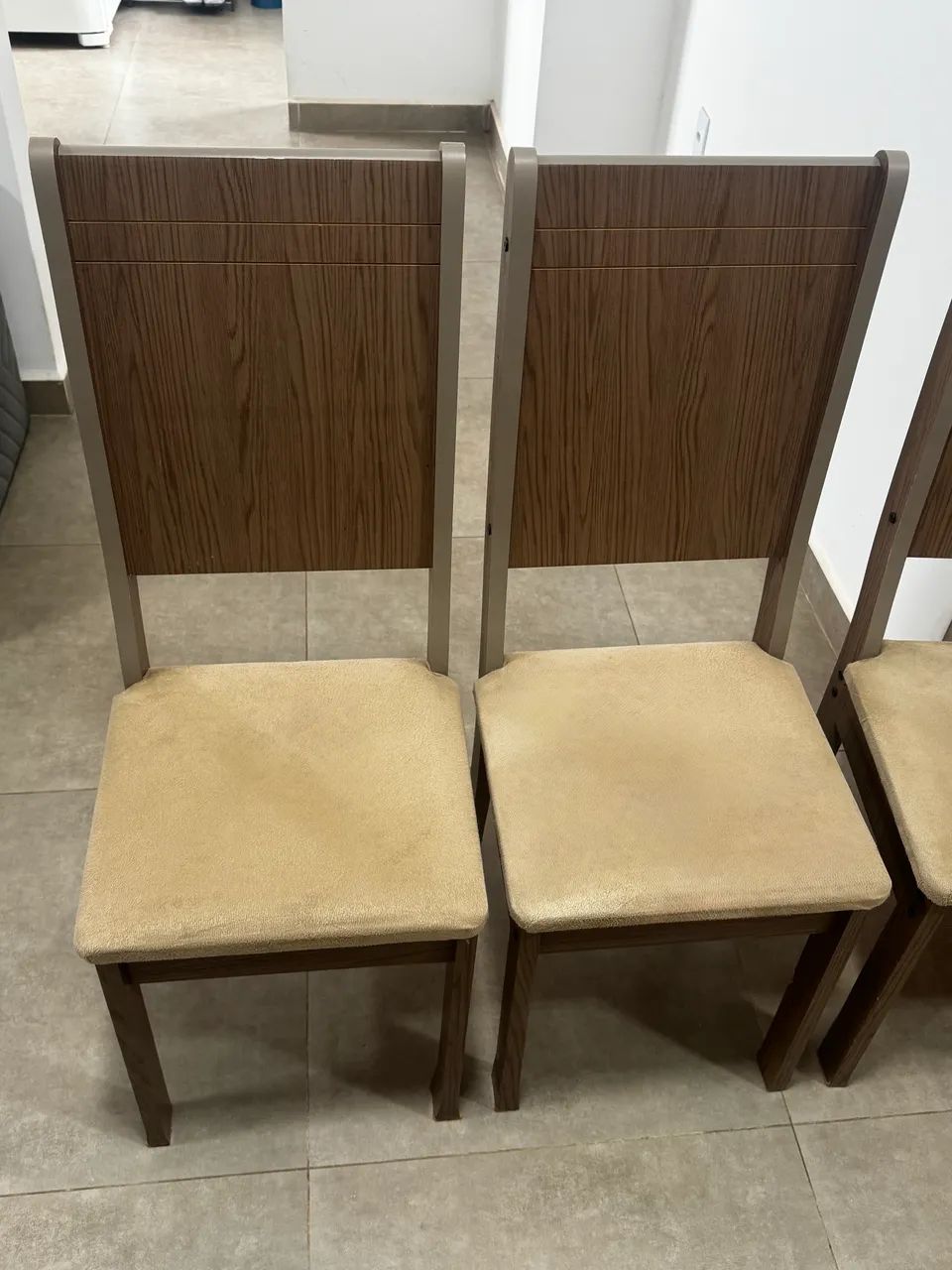 Mesa com 4 cadeiras  - Foto 5
