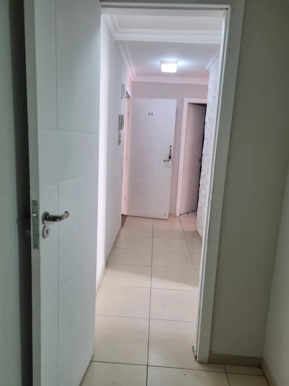Aluga-se quarto em apartamento mobiliado - Foto 4