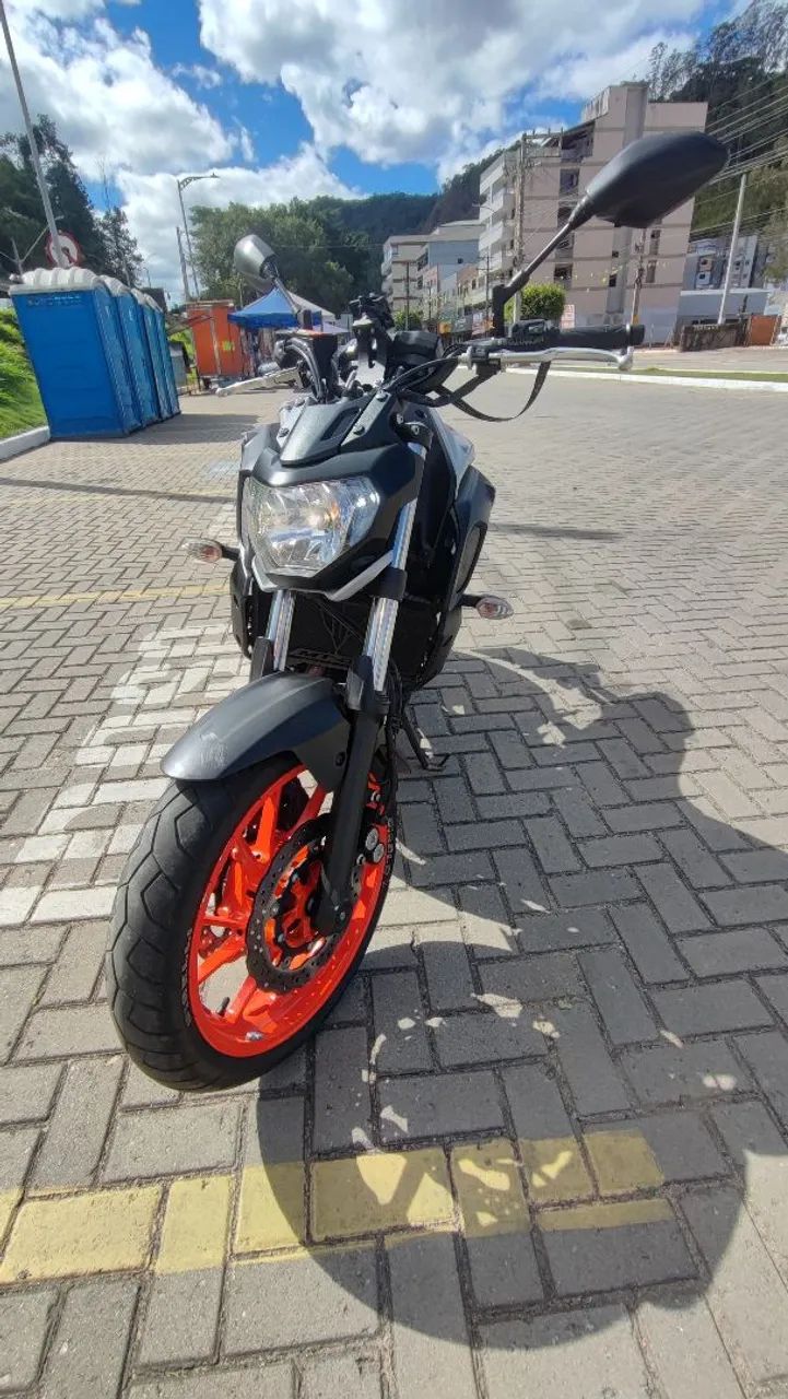 Mt 07 - Foto 2