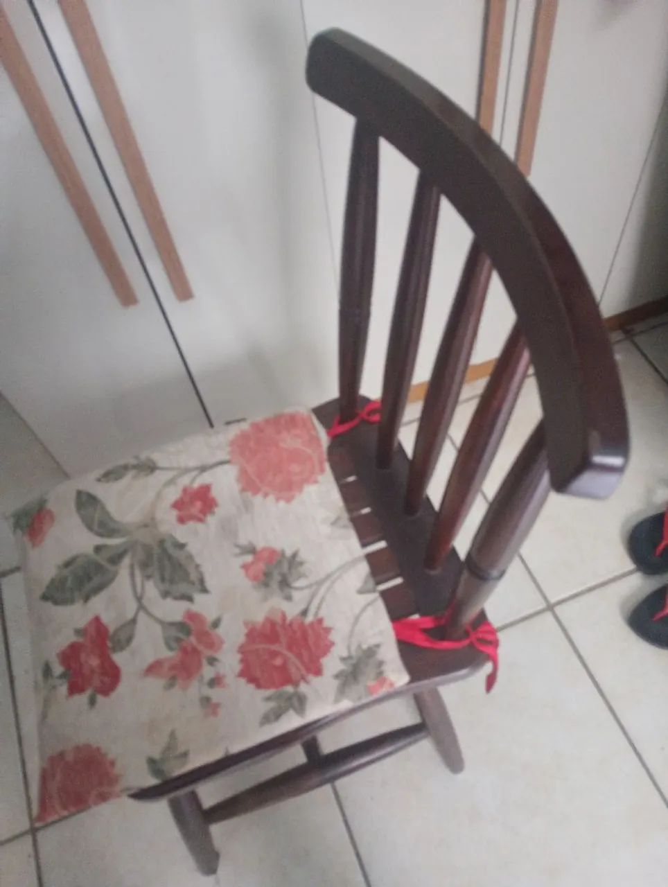 Conjunto de  mesa e cadeira - Foto 5
