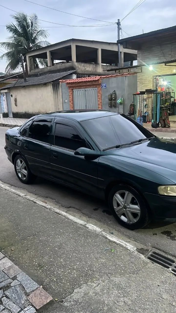 Chevrolet Vectra Vectra CD 2.2 16V / 2.0 16V Mec./Aut. 1998