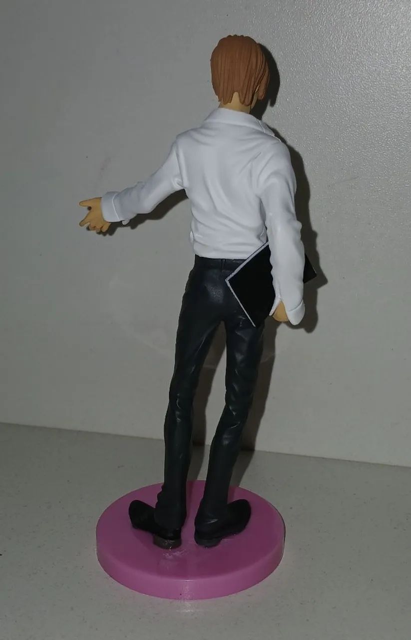 BONECO ACTION FIGURE MINIATURA LIGHT YAGAMI COLADO NA BASE - Foto 2
