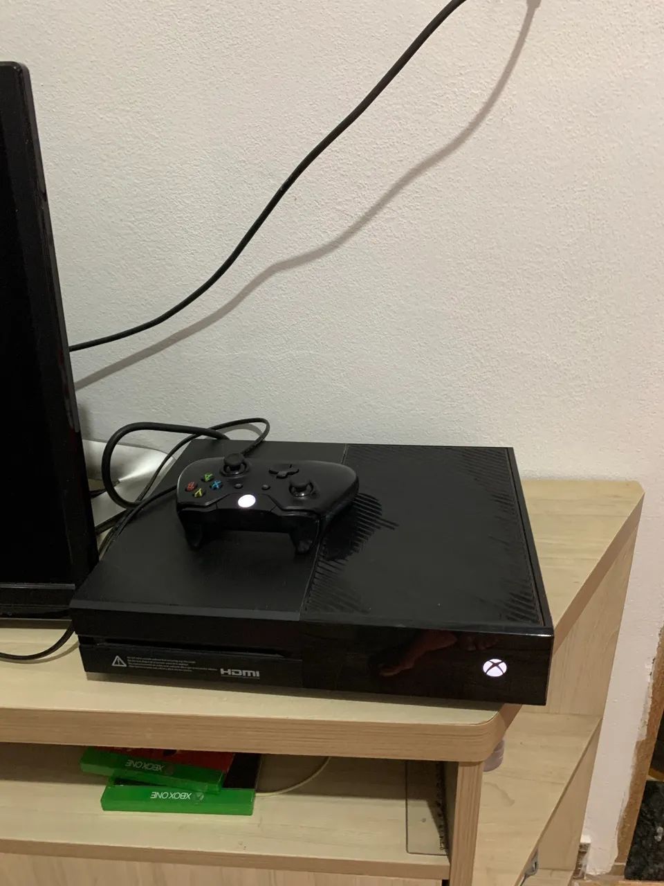 Vende-se Xbox one fat  - Foto 3